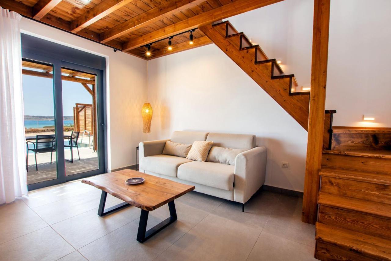 Cato Agro 3, Seafront Villa With Private Pool Afiartis ภายนอก รูปภาพ