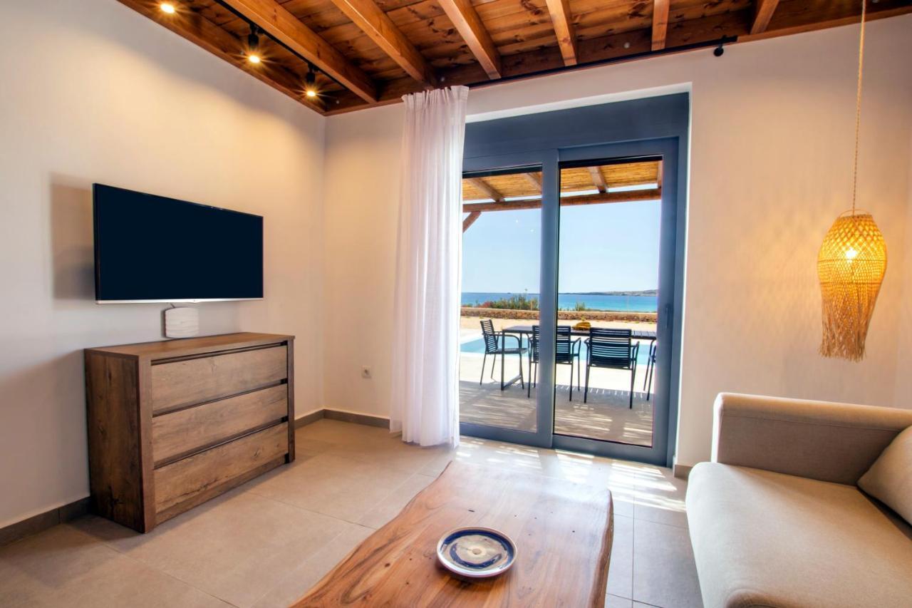 Cato Agro 3, Seafront Villa With Private Pool Afiartis ภายนอก รูปภาพ